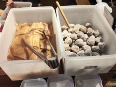 -天成·潮州牛肉脆肉鱼生蚝自助火锅