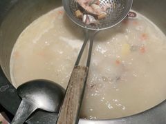 -马家斑.鲜鱼火锅(松湖万科店)