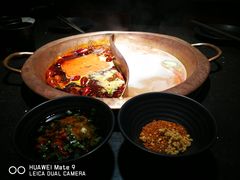 -锅说大脸毛肚重庆老火锅(佐阾店)