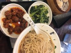 -鸿瑞興面馆(梅岭店)