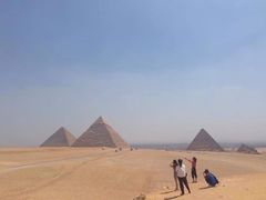 -吉萨金字塔群