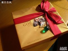 美帝国主义运来的礼盒-GODIVA(港汇恒隆广场)