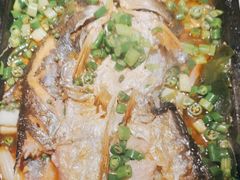 -夯鱼烤鱼·尔滨地标美食(国展店)