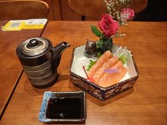 -8PINTS八品脱·日料·烧鸟·精酿小酒馆(莘庄店)