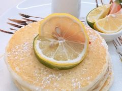 烟三文鱼牛油果乳蛋饼-blend咖啡部落(车公庙店)