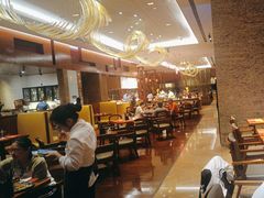 -烟台金海岸希尔顿酒店·開自助餐厅