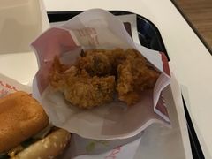 热辣香骨鸡T-肯德基(湾畔店)