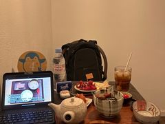 -嘁嘁茶泡饭