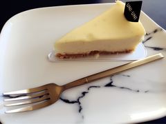 -UNI UNI(环亚凯瑟琳店)