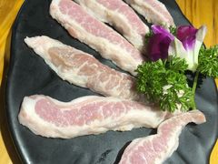 -唯成•韩国炭火烤肉 유성고기