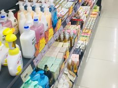 -综合保税区进口商品直销中心(新百店)