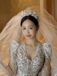 -拉瑞娜LaReine婚纱礼服高级定制