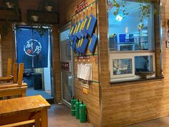 -管氏翅吧(护国寺店)