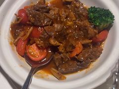 -八府香鸭·啫啫煲(华山路店)