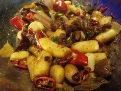 -金陵大勇烧烤·小龙虾·海鲜大咖(竹山路店)