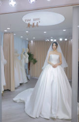 -台湾蔡美月婚纱租赁