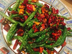 -大巴扎的姑娘(荣盛时代广场店)