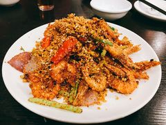 -乾坤饭店