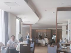 -静之湖湖畔餐厅