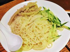 -霸气大叔干锅鸭头·龙虾烧烤·川菜·赛事直播(三里屯店)