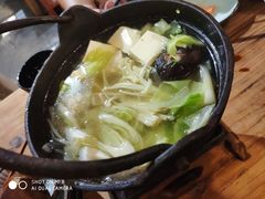 蔬菜鸡肉锅-鸟鸣门屋台料理(金帝银泰店)