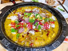 -烧哥美蛙肥肠鱼火锅·十五年社区店