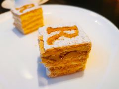 拿破仑-BLD西餐厅(成都首座万丽酒店)