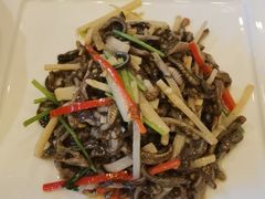 子龙脱袍-曲园酒楼(西四店)