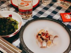 -雪熊哈尔滨烧烤·精酿啤酒·砂锅(中央胜境店)