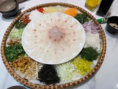 横州鱼生-顺水流·横州鱼生馆(华丰城爱琴海店)