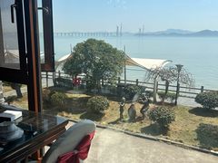 -鹰龙海畔度假酒店(咸祥店)
