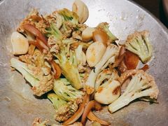 -前海沿·青岛菜(李沧万达店)