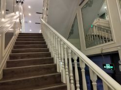 -小忠丽格医美