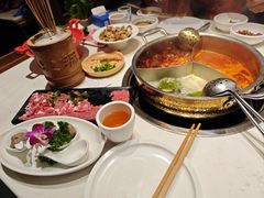 -周师兄大刀腰片火锅(磁器口直营店)