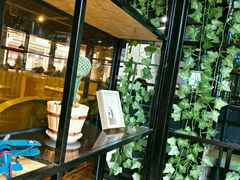 面包甜点陈列柜-瑞伯克牛排自助餐厅天一广场店