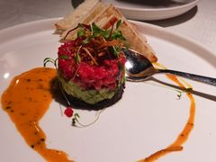 牛肉塔塔配牛油果黑橄榄酱-Solo(衡山路店)