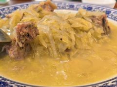 -雪乡人家东北菜·铁锅炖一切(高斯路店)
