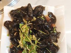 -人民公社铁锅炖·东北菜(卫国道店)