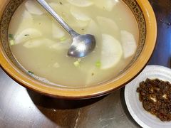 -富正毅三下锅·湘西韵味(天门山索道店)