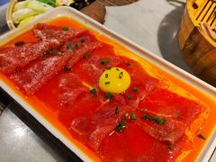 水上漂嫩牛肉-尚尚仙·酸汤猪手·猪肚鸡火锅(华联万柳购物中心店)