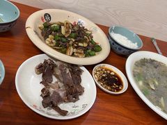 -何永光123鲜牛肉馆(1号店)