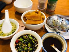-华哥新鲜猪精品美食