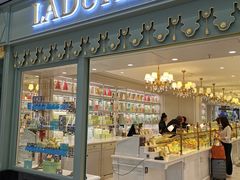 -ladurée(戴高乐机场T 2F店)