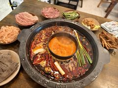 -黄潇洒老火锅(九眼桥宏济巷店)