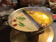 -湊湊火锅·茶憩(新中关购物中心店)
