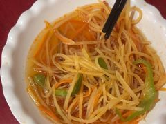 -金杨拉面王小吃面馆·牛三宝面·红烧牛肉粉