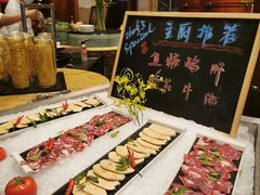 自助取餐区-怡聚轩全日制自助餐厅(大中华喜来登酒店)