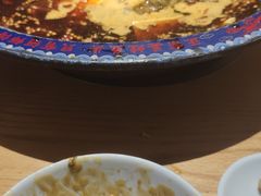 -何师傅美蛙鱼头(汉街店)