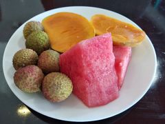 -荣誉国际酒店-云顶旋转餐厅