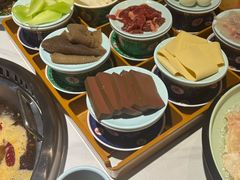 -麻辣英雄重庆火锅(陈江天益城店)